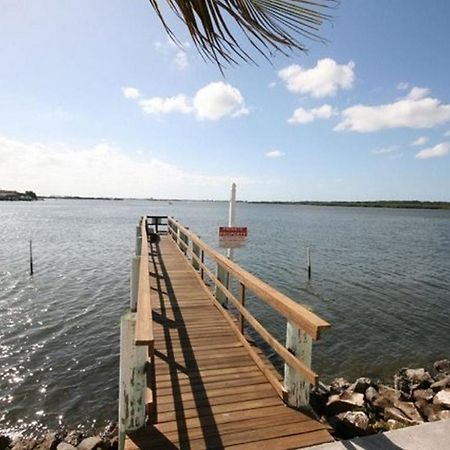 Boca Ciega Resort By Travel Resort Services Сент-Питерсберг Экстерьер фото