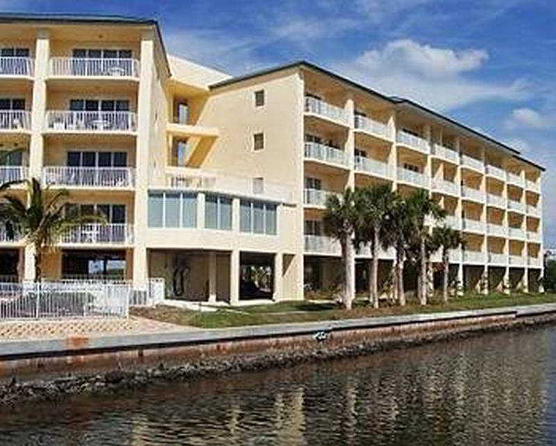 Boca Ciega Resort By Travel Resort Services Сент-Питерсберг Экстерьер фото